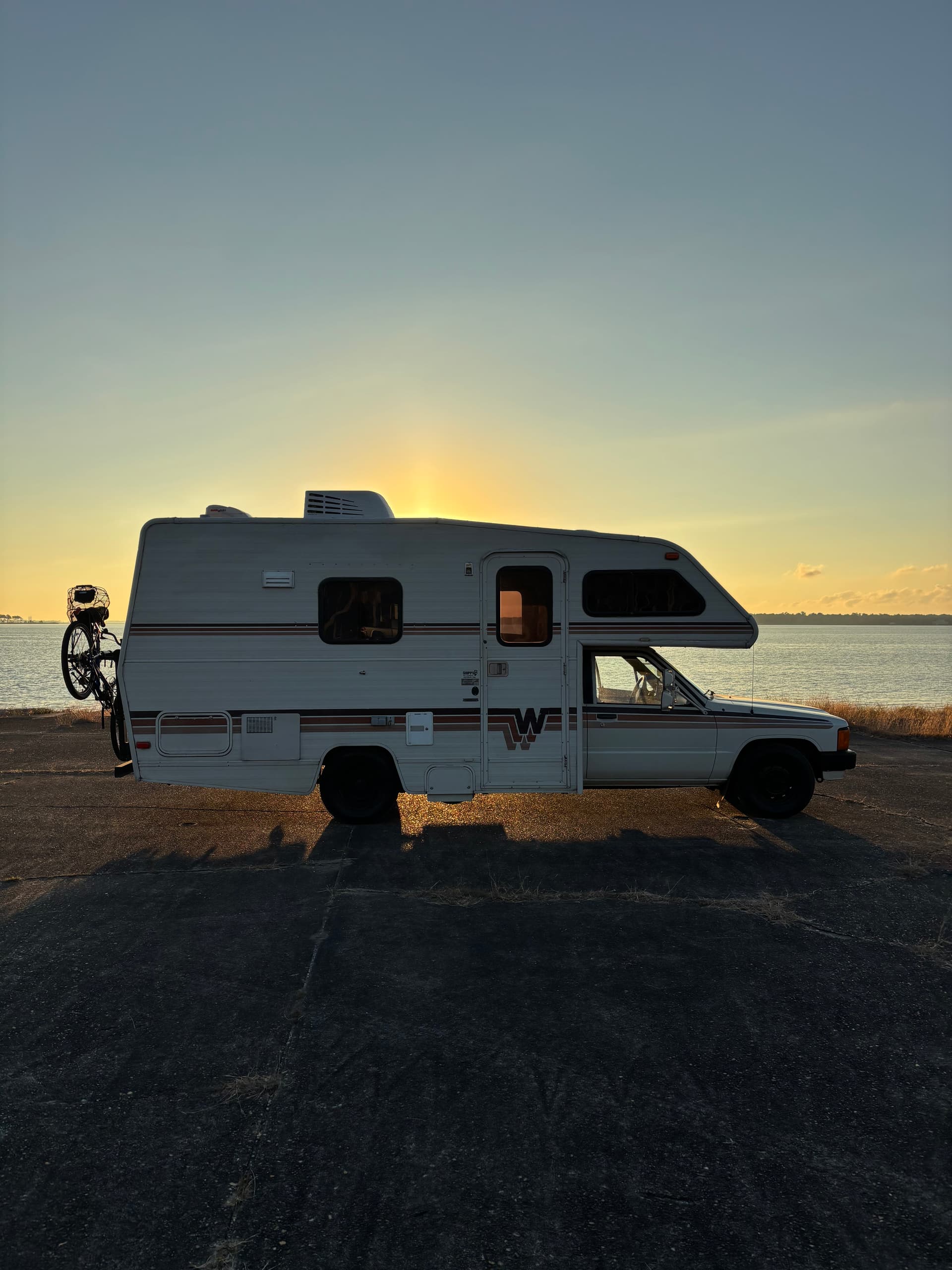 1986 Toyota Winnebago