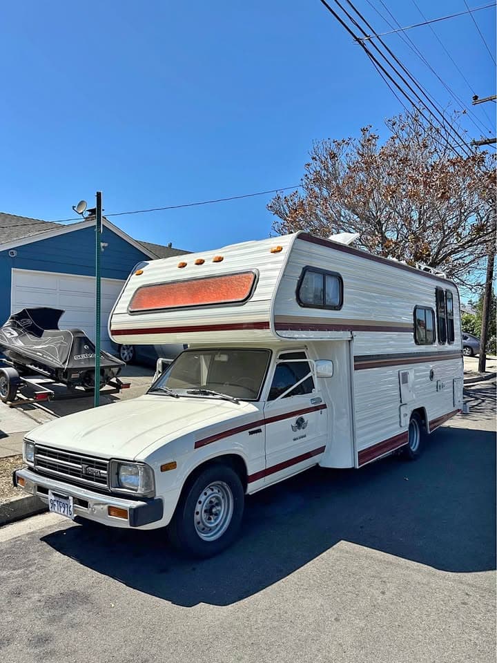 1985 Toyota Motor Home