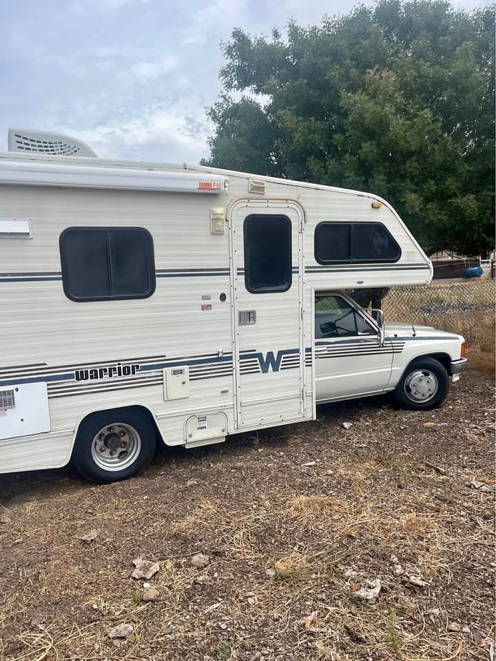 1989 Winnebago Toyota RV