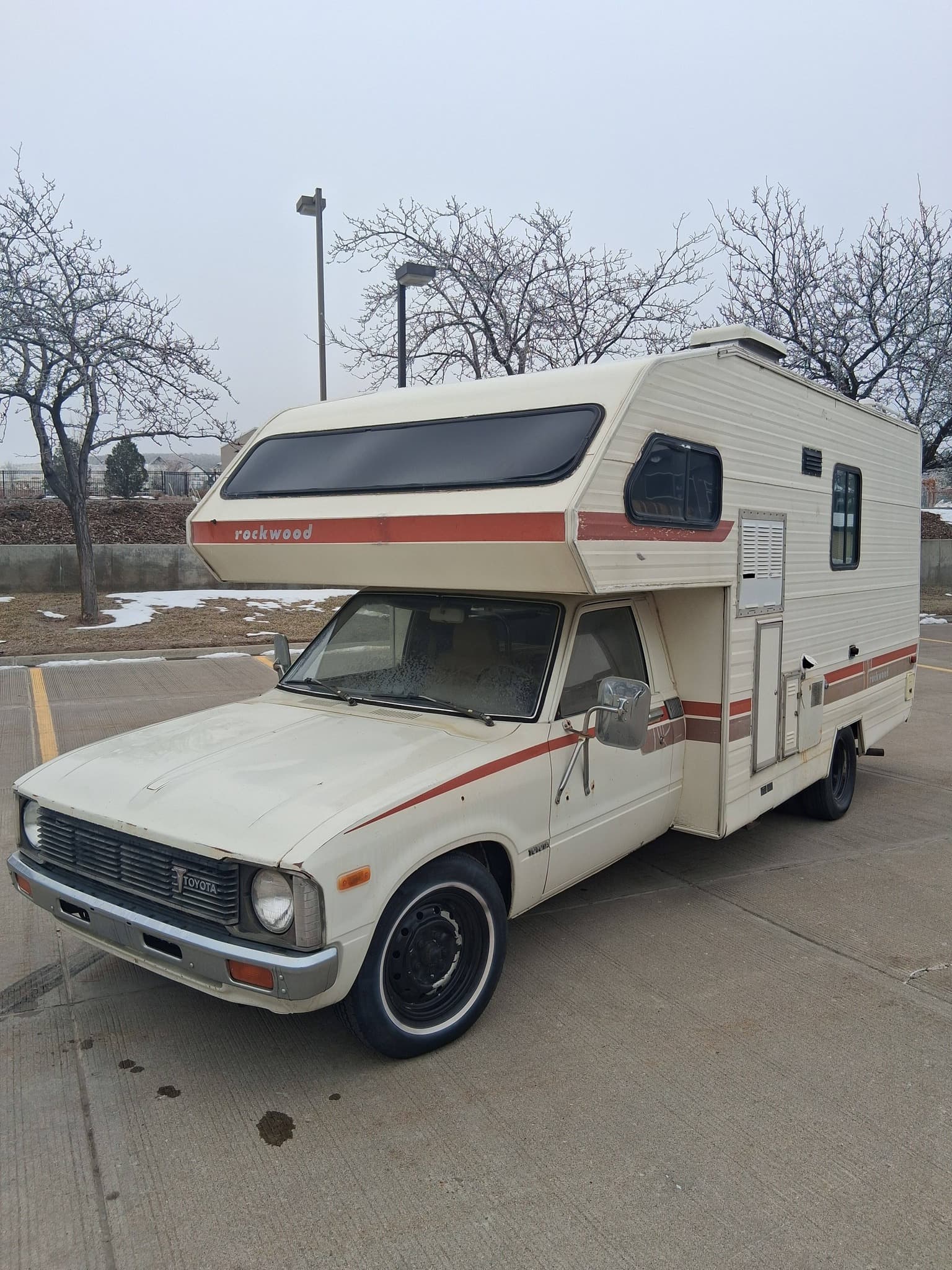 Ultra Rare 1981 Toyota Rockwood Motorhome w/ < 3500 Org Miles